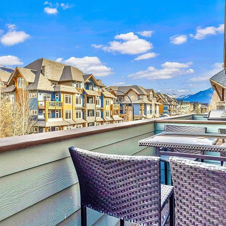 Canmore Mountain View Loft Apartment Heated Outdoor Pool المظهر الخارجي الصورة