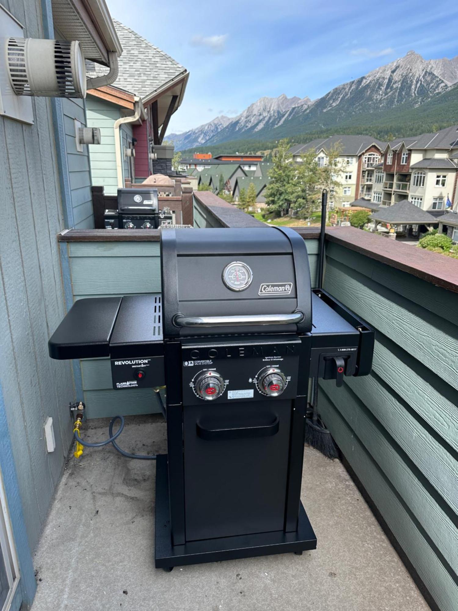 Canmore Mountain View Loft Apartment Heated Outdoor Pool المظهر الخارجي الصورة